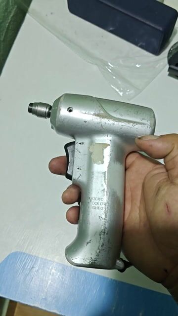 Máy vặn vít Kim loại Bạc nhỏ gọn. Mua bán Nội thất, đồ gia dụng khác tại Huyện Quế Sơn Quảng Nam được đăng bởi cường hình 1