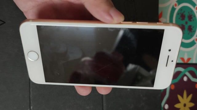 iPhone 8 Vàng hồng LL/A IOS 16. Mua bán Điện thoại tại Quận Bình Thạnh Tp Hồ Chí Minh được đăng bởi BỦM hình 1