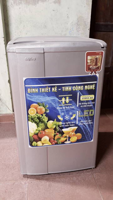 Tủ lạnh Mini Sanyo 90l nguyên rin lợi điện. Mua bán Tủ lạnh tại Thành phố Huế Thừa Thiên Huế được đăng bởi Tiến hình 1