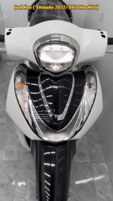 Honda SH Mode 2022 Trắng đen. Mua bán Xe máy tại Huyện Châu Thành Đồng Tháp được đăng bởi Gia Kiệt  hình 1
