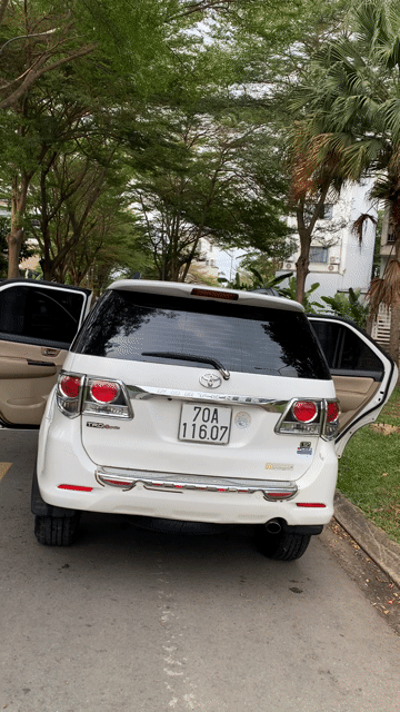 Toyota Fortuner 2016 Số sàn Trắng. Mua bán Ô tô tại Huyện Bình Chánh Tp Hồ Chí Minh được đăng bởi Đoàn Thanh Nguyên hình 1
