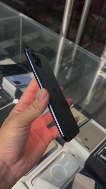 Apple iPhone 11 Pro Max 64GB Xám 88%. Mua bán Điện thoại tại Thành phố Thủ Dầu Một Bình Dương được đăng bởi Bảo hình 1