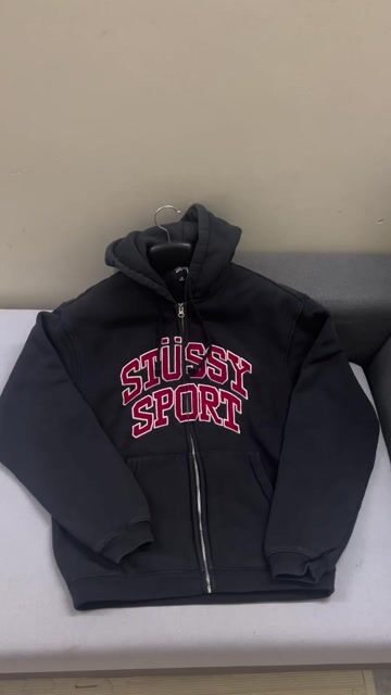 Áo khoác hoodie Stussy Vải nỉ. Mua bán Quần áo tại Quận Gò Vấp Tp Hồ Chí Minh được đăng bởi Hà Tâm hình 1