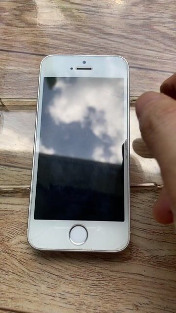 iPhone 5SE 16GB Trắng Zin All. Mua bán Điện thoại tại Huyện Chợ Mới An Giang được đăng bởi Duy hình 1
