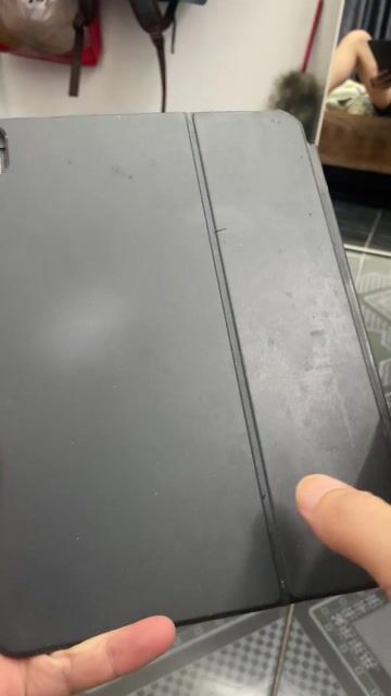Bàn phím Apple Magic Keyboard Smart Folio iPad Đen. Mua bán Phụ kiện (Màn hình, Chuột...) tại Thành phố Vinh Nghệ An được đăng bởi Tuấn Vũ hình 1