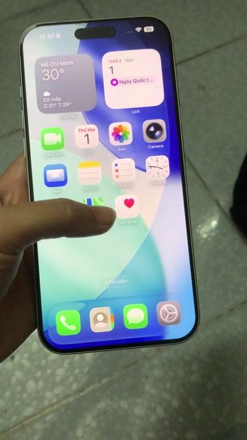 Apple iPhone 17 Pro Max 256GB Bạc Như mới pin 100. Mua bán Điện thoại tại Huyện Châu Thành Sóc Trăng được đăng bởi Vân Nguyễn hình 1