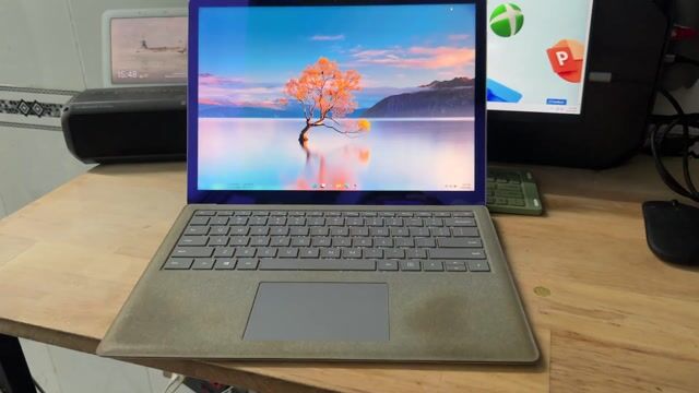 Microsoft Surface Laptop 2 Core i7-8550U 16/512G. Mua bán Laptop tại Quận Bình Tân Tp Hồ Chí Minh được đăng bởi DUY TRAN hình 1