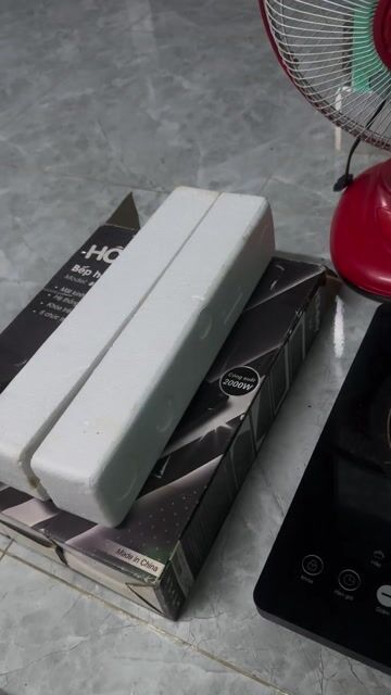 Quạt bàn Yanfan B302 Đỏ 2000W. Mua bán Quạt tại Quận Gò Vấp Tp Hồ Chí Minh được đăng bởi Vĩnh Nghi hình 1