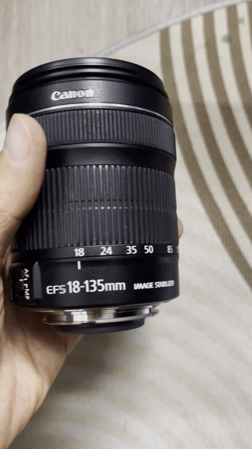 lens canon ef-s 18-135 stm. Mua bán Máy ảnh, Máy quay tại Quận Hoàng Mai Hà Nội được đăng bởi Van nam hình 1