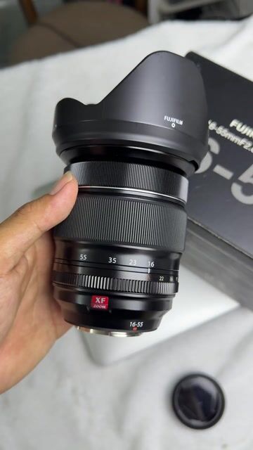 Ống kính Fujifilm XF 16-55mm f/2.8 Đen. Mua bán Máy ảnh, Máy quay tại Quận 3 Tp Hồ Chí Minh được đăng bởi Trần Đình Đạt hình 1