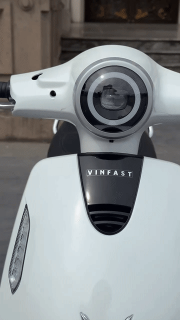 Xe máy điện VinFast EVO grand Trắng xe mới. Mua bán Xe máy tại Thành phố Vinh Nghệ An được đăng bởi Mạnh Nhỏ hình 1