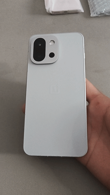 OnePlus 13T 256GB có GL. Mua bán Điện thoại tại Thành phố Thủ Đức Tp Hồ Chí Minh được đăng bởi AVG Mobile hình 1