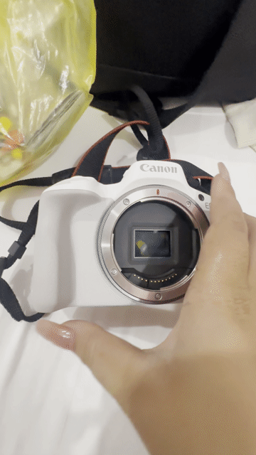 Máy ảnh Canon R50 Trắng. Mua bán Máy ảnh, Máy quay tại Huyện Bình Chánh Tp Hồ Chí Minh được đăng bởi Thuy Thuy hình 1