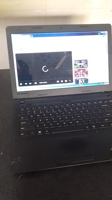 Lenovo Đã sử dụng màu Đen. Mua bán Laptop tại Huyện Tháp Mười Đồng Tháp được đăng bởi  Thành Khách  hình 1