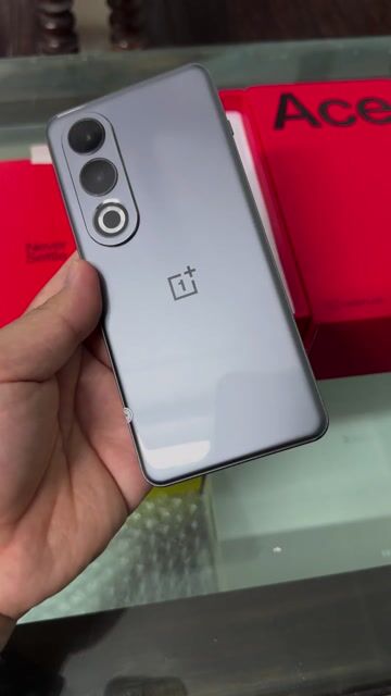OnePlus Ace 3V 12/256 Fullbox màu Xám. Mua bán Điện thoại tại Thành phố Nam Định Nam Định được đăng bởi Trí Dũng Store hình 1