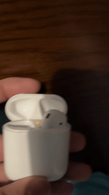 Xác tai nghe Apple AirPods 1 chính hãng chai pin. Mua bán Tivi, Âm thanh tại Quận 7 Tp Hồ Chí Minh được đăng bởi Tín hình 1