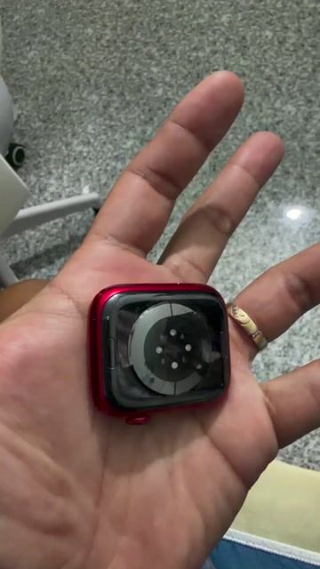 Apple Watch Series 8 45mm Đỏ LTE nhé 100% pin. Mua bán Thiết bị đeo thông minh tại Huyện Phù Cát Bình Định được đăng bởi Đức Châu hình 1