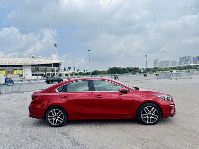 Kia Cerato Luxury 2020 Đỏ 50000 km. Mua bán Ô tô tại Quận Nam Từ Liêm Hà Nội được đăng bởi Trần Như Ý hình 1