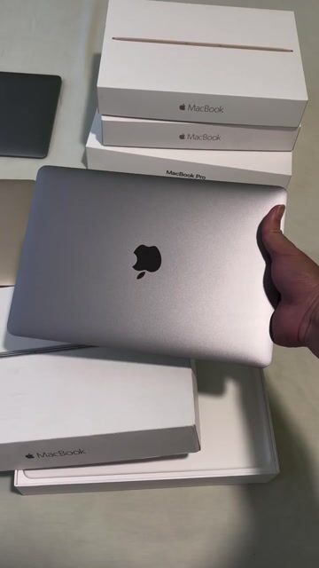Apple MacBook 12-inch 2015 8GB/250GB Gray fullbox. Mua bán Laptop tại Thành phố Thủ Đức Tp Hồ Chí Minh được đăng bởi KHÔI MINH hình 1