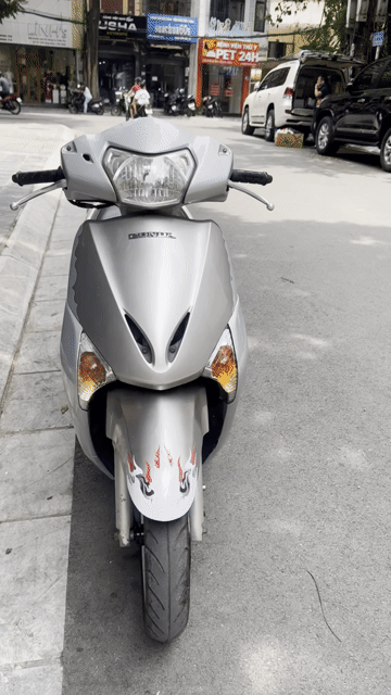 Honda Lead màu Bạc fi đời cuối như mới. Mua bán Xe máy tại Quận Nam Từ Liêm Hà Nội được đăng bởi An Nhiên Nguyễn hình 1
