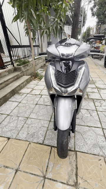 Honda SH 125i CBS 2018 Bạc Chính chủ Biển 67AH. Mua bán Xe máy tại Quận Ninh Kiều Cần Thơ được đăng bởi PHỤNG PRO MOBILE CAN THO hình 1