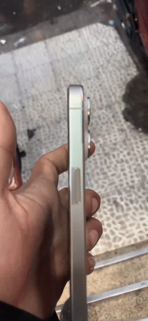iPhone 15 Pro 128GB trắng. Mua bán Điện thoại tại Huyện Bình Chánh Tp Hồ Chí Minh được đăng bởi Mai Gau hình 1