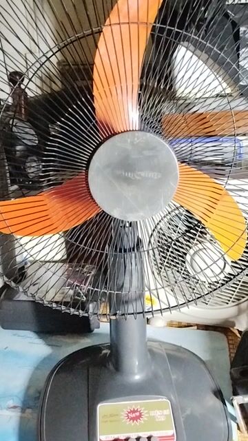Quạt bàn X19 điện cơ và jiplai . Mua bán Quạt tại Quận Hoàn Kiếm Hà Nội được đăng bởi hainguyen hình 1