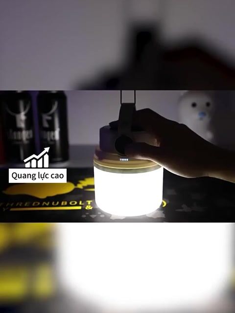 Đèn pin sạc năng lượng mặt trời Trắng. Mua bán Đèn tại Quận Sơn Trà Đà Nẵng được đăng bởi Vivian Serena hình 1