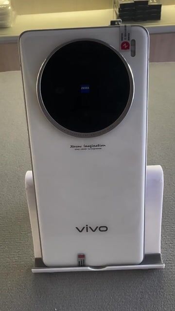 Vivo X100s 16GB/512GB zin đẹp 99% SHIP COD. Mua bán Điện thoại tại Quận Ninh Kiều Cần Thơ được đăng bởi shop một chín tám tám hình 1