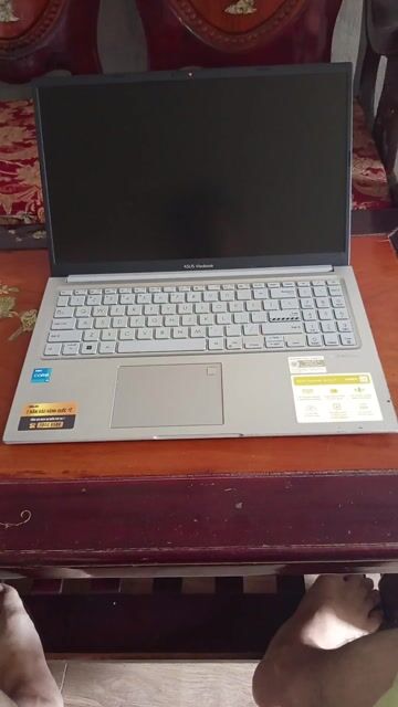 ASUS Vivobook X1504ZA i3-1215U 8GB. Mua bán Laptop tại Huyện Tân Phú Đồng Nai được đăng bởi Tuyet Le hình 1