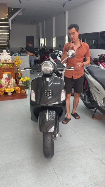 Vespa GTS ABS 2019 B65 GÓP CẦN CCCD ĐỦ 18tUỔI TRẢ. Mua bán Xe máy tại Quận Ninh Kiều Cần Thơ được đăng bởi XE MÁY HOÀNG YẾN hình 1