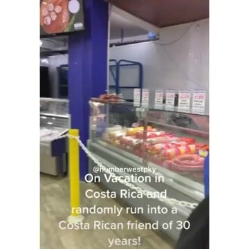 Man Meets His Friend from Over 30 Years Randomly in a Costa Rican Grocery Store
