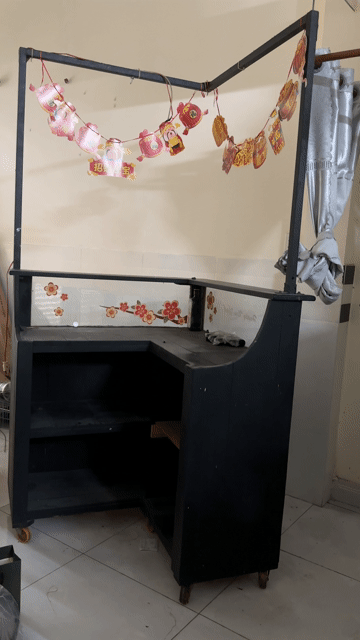 Quầy bán hàng Gỗ Đen Có bánh xe. Mua bán Đồ chuyên dụng, Giống nuôi trồng tại Quận Bình Tân Tp Hồ Chí Minh được đăng bởi be nho benho hình 1