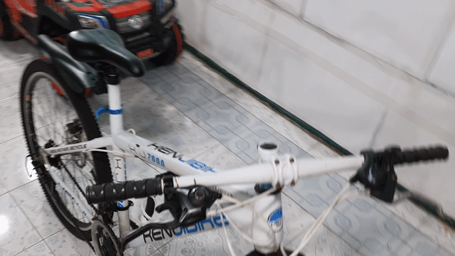 Xe đạp thể thao HENJIBIKE 26 inch Trắng. Mua bán Xe đạp tại Thành phố Biên Hòa Đồng Nai được đăng bởi Minh Anh hình 1