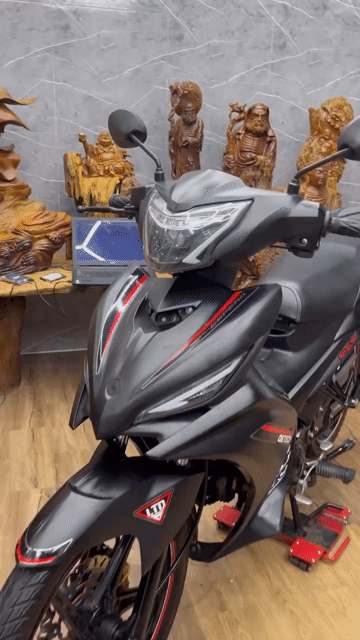 Ex King 50cc đời 2024 chính chủ bstp. odo 2k. Mua bán Xe máy tại Quận 7 Tp Hồ Chí Minh được đăng bởi Xe Cũ Hiếu CT hình 1