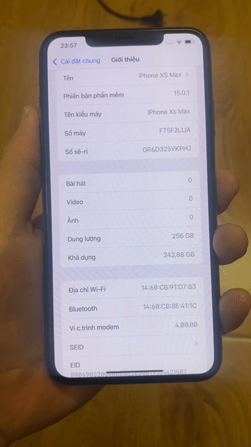 Apple iPhone XS Max 256GB IOS 15 GOlD. Mua bán Điện thoại tại Quận Long Biên Hà Nội được đăng bởi Minh Đức hình 1