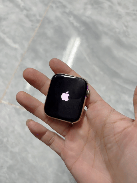 Apple Watch Series 6 44mm Hỏng. Mua bán Thiết bị đeo thông minh tại Quận 1 Tp Hồ Chí Minh được đăng bởi Lucas Huỳnh hình 1