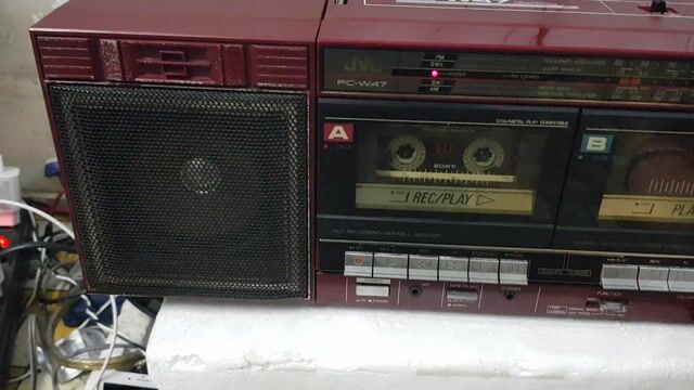 Đài JVC PC 47