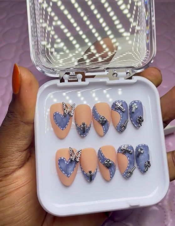 Iza’s Beauty Spa video thumbnail