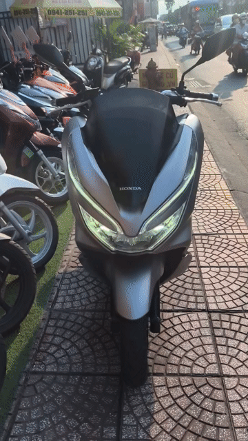 Honda PCX 150cc 2018 bs 59p2-69585. Mua bán Xe máy tại Quận Phú Nhuận Tp Hồ Chí Minh được đăng bởi MrS Linh Xe39 hình 1