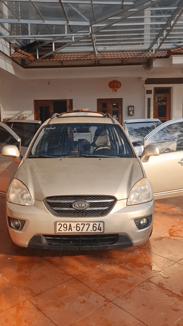 KIA Carens 2010 SX 2.0 AT - 180000 km. Mua bán Ô tô tại Quận Tây Hồ Hà Nội được đăng bởi THẠNH hình 1