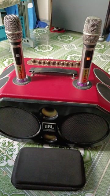Loa karaoke JBL Đỏ Đã sử dụng. Mua bán Tivi, Âm thanh tại Thành phố Bến Tre Bến Tre được đăng bởi Tuan hình 1
