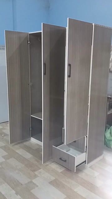 TỦ QUẦN ÁO NHỰA ĐÀI LOAN 3 CÁNH MÀU XÁM VÂN GỖ
