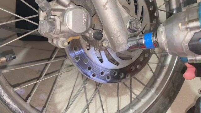 Máy siết bu lông Makiita. Mua bán Đồ chuyên dụng, Giống nuôi trồng tại Quận 8 Tp Hồ Chí Minh được đăng bởi Quốc Bảo hình 1