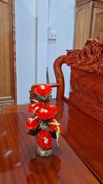 Bộ bàn ghế Gỗ tự nhiên Nâu đỏ. Mua bán Bàn ghế tại Huyện Cái Bè Tiền Giang được đăng bởi Đồ Gỗ Thiện Nguyện Cái Bè hình 1