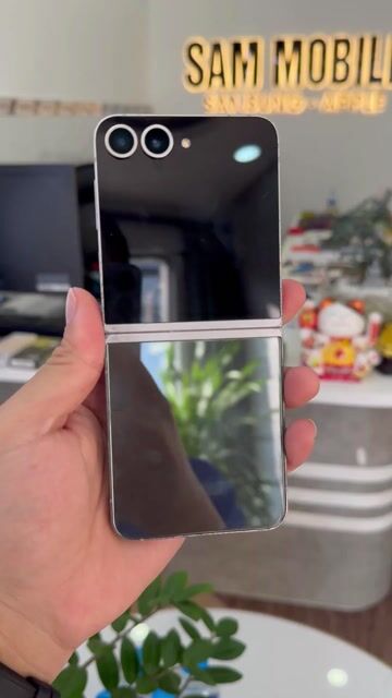 Samsung Galaxy Z Flip 6 256GB Đen. Mua bán Điện thoại tại Quận Ninh Kiều Cần Thơ được đăng bởi Hồ Quốc Thái hình 1