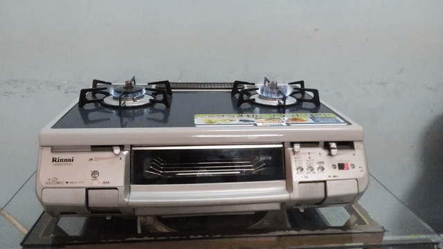 Bếp ga chống cháy nồi Rinnai mặt kính Nhật Bản. Mua bán Bếp, lò, đồ điện nhà bếp tại Quận 7 Tp Hồ Chí Minh được đăng bởi Tùng võ hình 1