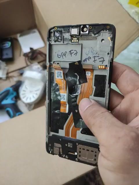 Cụm chân sạc mic loa Oppo F7. Mua bán Linh kiện (RAM, Card...) tại Huyện Bến Lức Long An được đăng bởi Phan Tấn hình 1