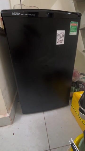Tủ lạnh Aqua 90L Đen. Mua bán Tủ lạnh tại Huyện Gò Dầu Tây Ninh được đăng bởi Lê Ngọc Vi hình 1