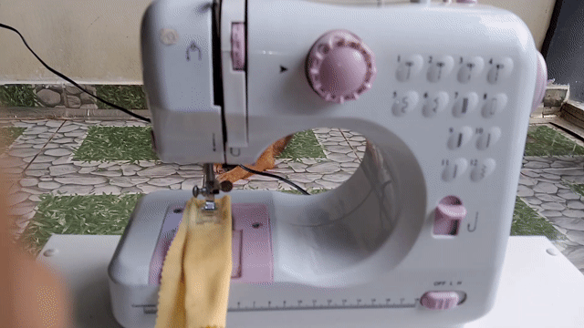 Máy may Janome Secio Trắng kem. Mua bán Nội thất, đồ gia dụng khác tại Huyện Nhà Bè Tp Hồ Chí Minh được đăng bởi Haidang hình 1